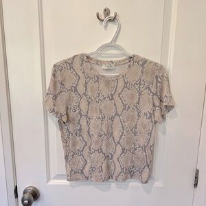 Babaton T-shirt size M